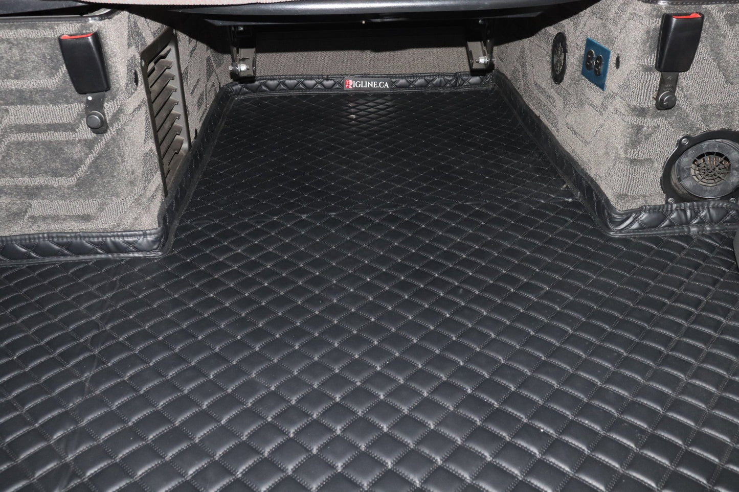 Volvo VNL860 Floor Mats (2019 - 2024) - Tandem Car Mats